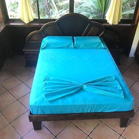 Flor De Paraiso Bungalows Montezuma Bagian luar foto