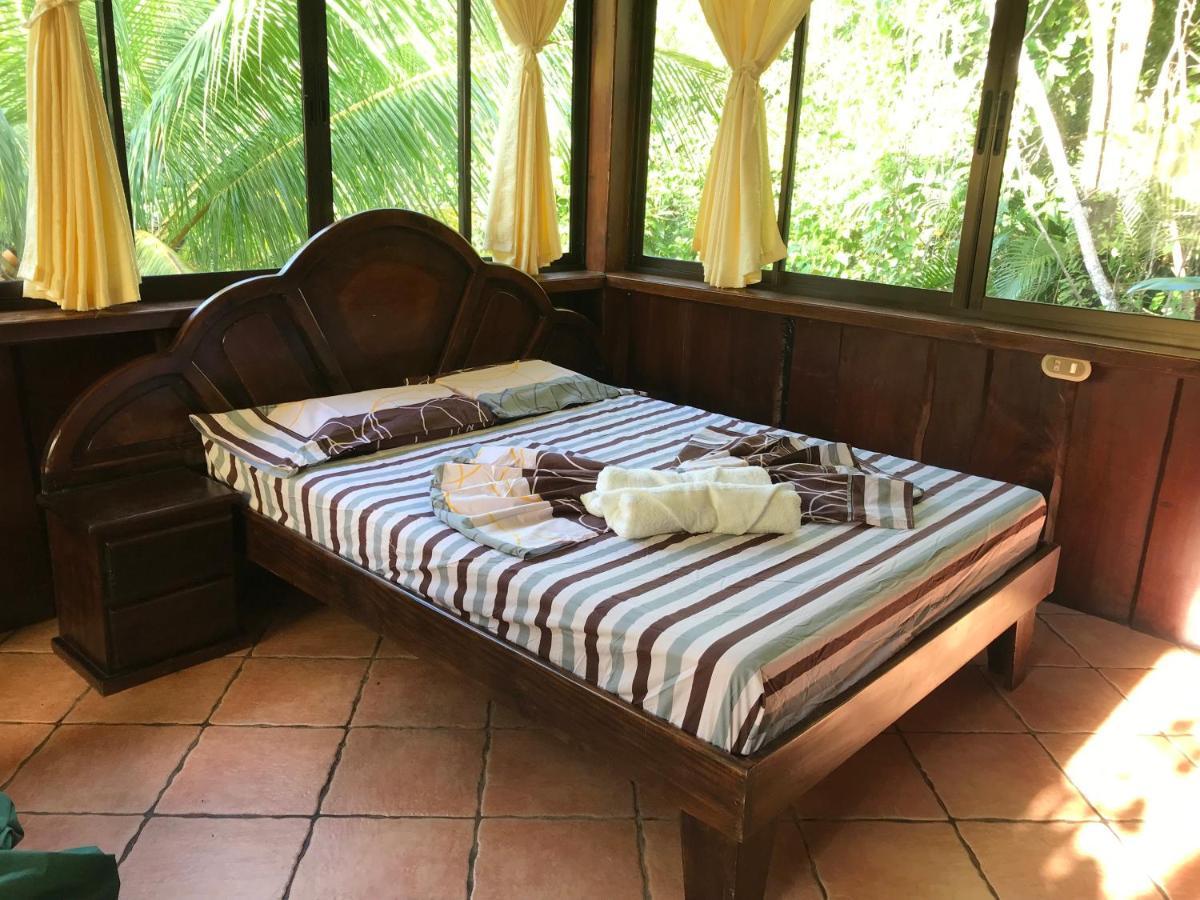 Flor De Paraiso Bungalows Montezuma Bagian luar foto