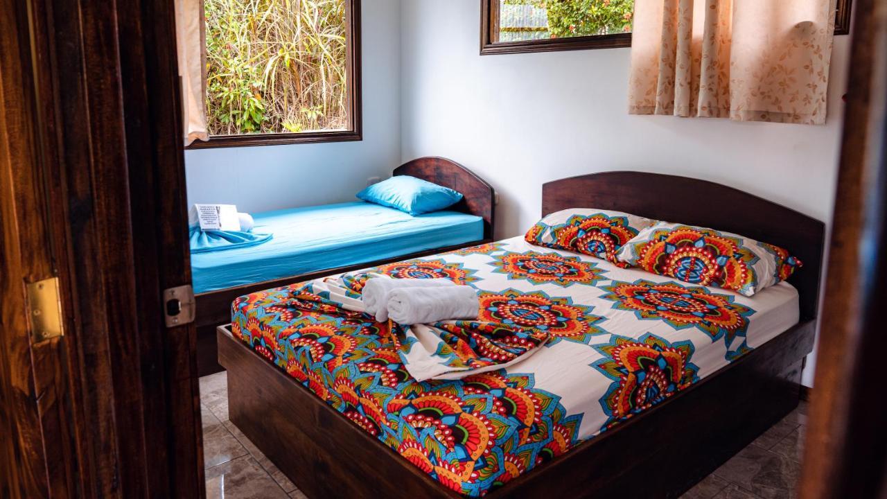 Flor De Paraiso Bungalows Montezuma Bagian luar foto